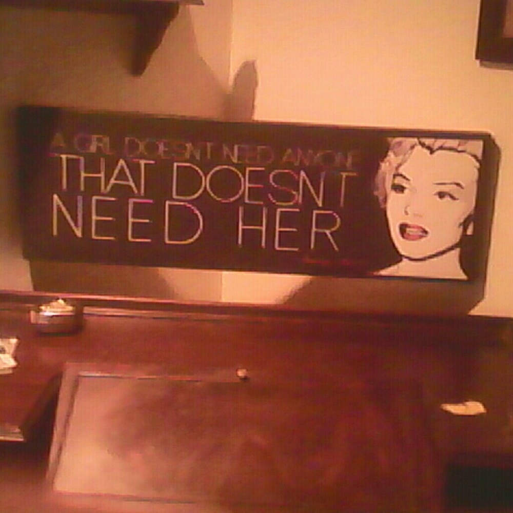 Marilyn Monroe Sign!